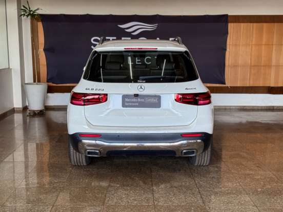MERCEDES-BENZ-GLB 220-2025