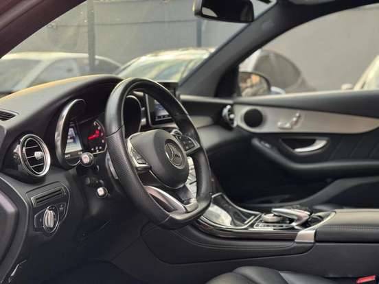 MERCEDES-BENZ-GLC 250-2017