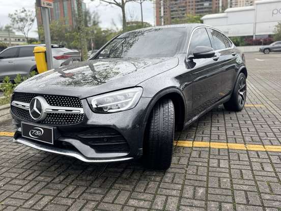 MERCEDES-BENZ-GLC 300-2021