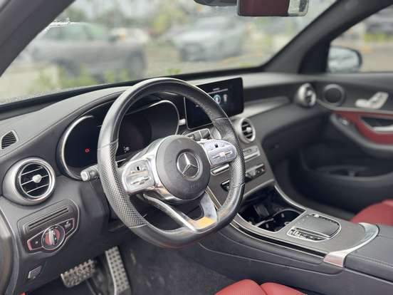 MERCEDES-BENZ-GLC 300-2.0 CGI GASOLINA COUPÉ 4MATIC 9G-TRONIC MERCEDES-BENZ-GLC 300-2021