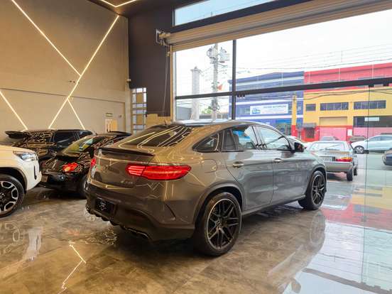MERCEDES-BENZ-GLE 63 AMG-5.5 V8 TURBO GASOLINA COUPÉ 4MATIC 7G-TRONIC MERCEDES-BENZ-GLE 63 AMG-2017