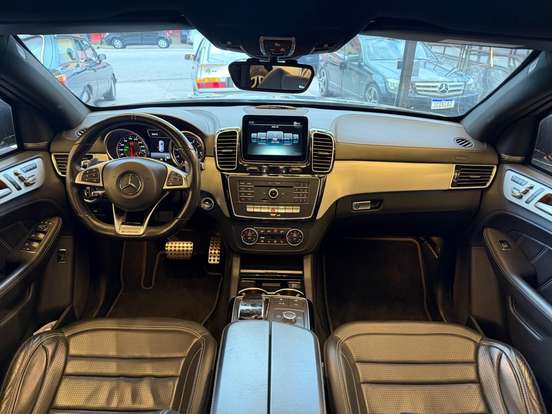 MERCEDES-BENZ-GLE 63 AMG-5.5 V8 TURBO GASOLINA COUPÉ 4MATIC 7G-TRONIC MERCEDES-BENZ-GLE 63 AMG-2017