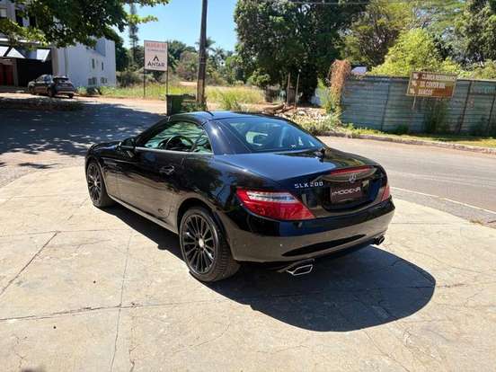 MERCEDES-BENZ-SLK 200-2011
