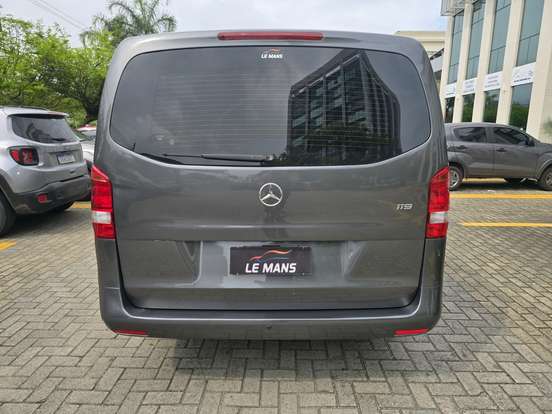 MERCEDES-BENZ-VITO-2015