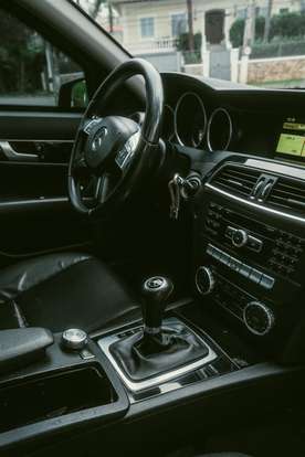 MERCEDES-BENZ-C 180-2012