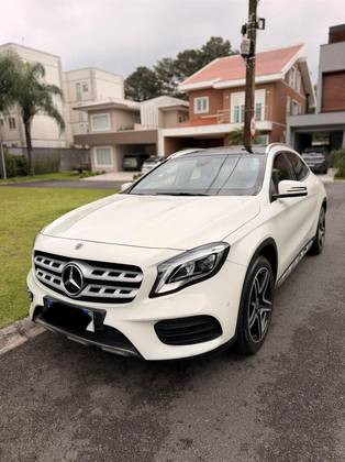 MERCEDES-BENZ GLA 250 2.0 CGI GASOLINA SPORT 4MATIC 7G-DCT