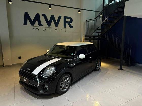 Mini Cooper 1.5 12V Turbo Gasolina 2P Automático