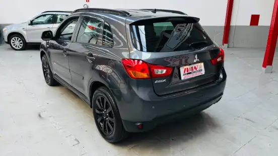 MITSUBISHI-ASX-2016