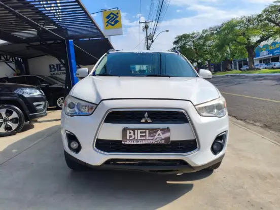 MITSUBISHI-ASX-2015