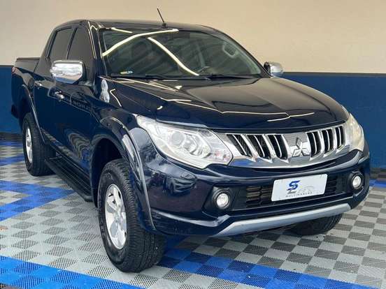 MITSUBISHI-ASX-2017