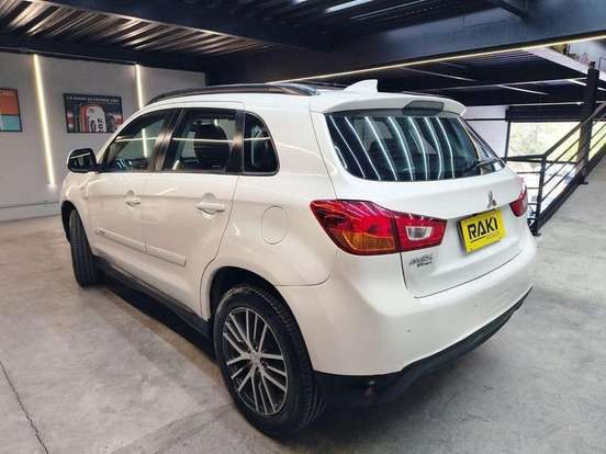 MITSUBISHI-ASX-2017