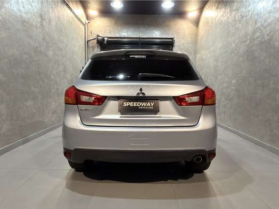 MITSUBISHI-ASX-2015