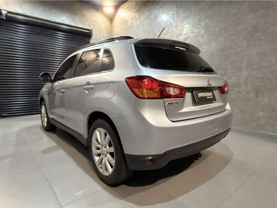 MITSUBISHI-ASX-2015