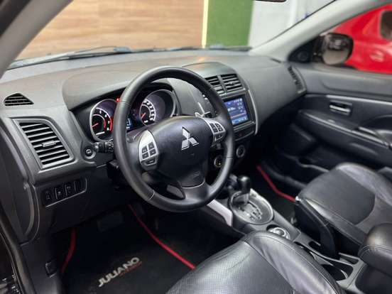 MITSUBISHI-ASX-2011