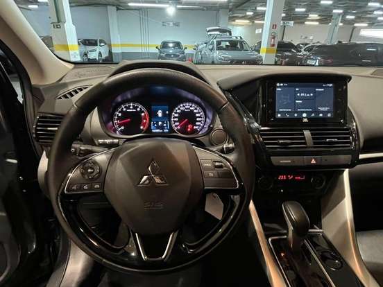 MITSUBISHI-ECLIPSE CROSS-2023