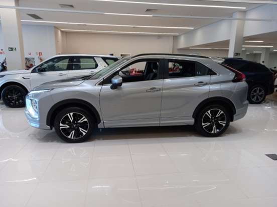 MITSUBISHI-ECLIPSE CROSS-1.5 MIVEC TURBO GASOLINA HPE CVT MITSUBISHI-ECLIPSE CROSS-2024