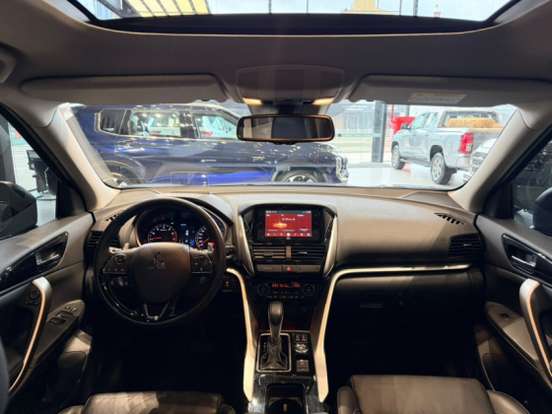 MITSUBISHI-ECLIPSE CROSS-1.5 MIVEC TURBO GASOLINA HPE-S CVT MITSUBISHI-ECLIPSE CROSS-2024