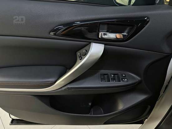 MITSUBISHI-ECLIPSE CROSS-1.5 MIVEC TURBO GASOLINA HPE-S S-AWC CVT MITSUBISHI-ECLIPSE CROSS-2021