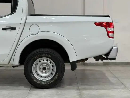 MITSUBISHI-L200 TRITON-2022
