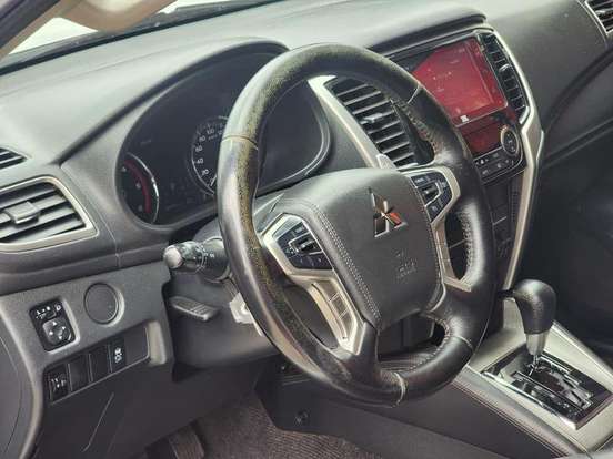 MITSUBISHI-L200 TRITON-2023