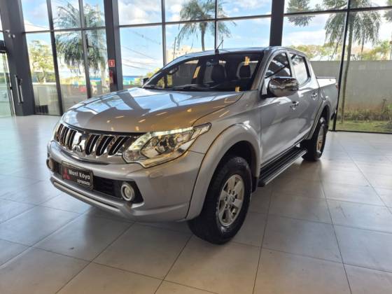 MITSUBISHI L200 TRITON 2.4 16V TURBO DIESEL SPORT HPE CD 4P 4X4 AUTOMÁTICO