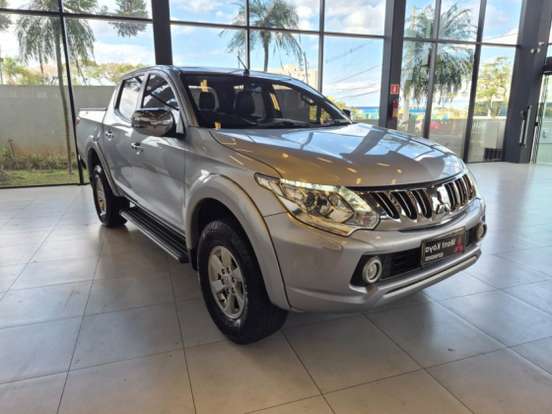 MITSUBISHI-L200 TRITON-2017