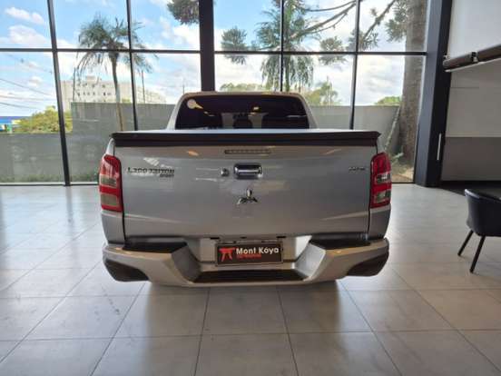MITSUBISHI-L200 TRITON-2017