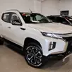 MITSUBISHI L200 TRITON 2.4 16V TURBO DIESEL SPORT HPE-S CD 4P 4X4 AUTOMÁTICO MITSUBISHI L200 TRITON 2.4 16V TURBO DIESEL SPORT HPE-S CD 4P 4X4 AUTOMÁTICO