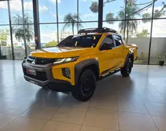 MITSUBISHI L200 TRITON 2.4 16V TURBO DIESEL SPORT SAVANA CD 4P 4X4 AUTOMÁTICO MITSUBISHI L200 TRITON 2.4 16V TURBO DIESEL SPORT SAVANA CD 4P 4X4 AUTOMÁTICO