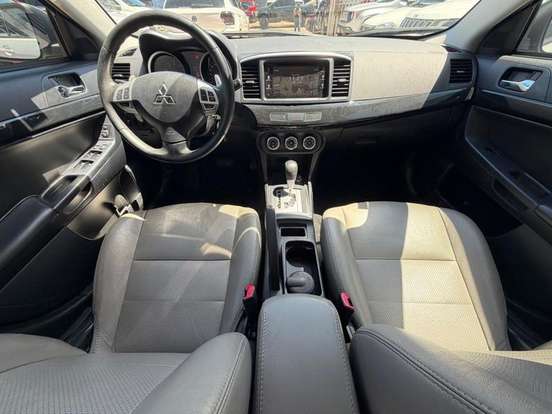 MITSUBISHI-LANCER-2016