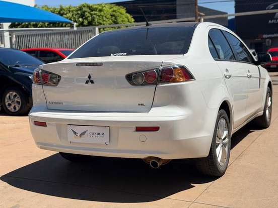 MITSUBISHI-LANCER-2.0 HL 16V GASOLINA 4P AUTOMÁTICO MITSUBISHI-LANCER-2016