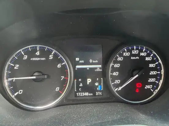 MITSUBISHI-OUTLANDER-2015