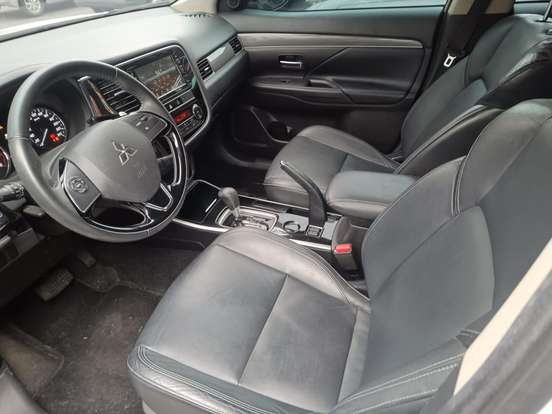 MITSUBISHI-OUTLANDER-2.0 MIVEC GASOLINA GLS AUTOMÁTICO MITSUBISHI-OUTLANDER-2018