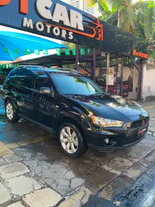 MITSUBISHI-OUTLANDER-2009