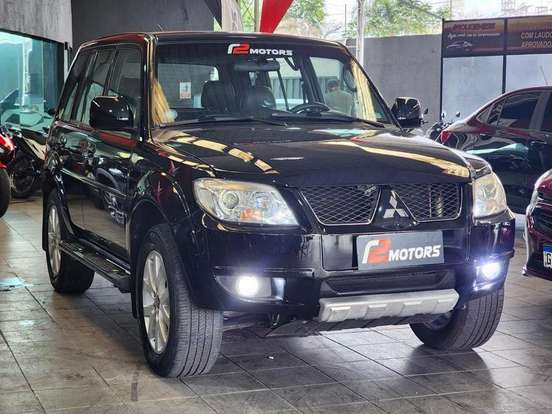 MITSUBISHI-PAJERO TR4-2.0 4X4 16V 140CV FLEX 4P AUTOMÁTICO MITSUBISHI-PAJERO TR4-2010