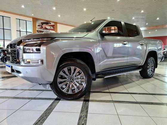 MITSUBISHI TRITON 2.4 BITURBO DIESEL CD HPE-S 4X4 AUTOMÁTICO