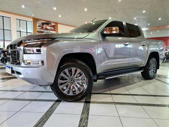 MITSUBISHI-TRITON-2.4 BITURBO DIESEL CD HPE-S 4X4 AUTOMÁTICO MITSUBISHI-TRITON-2025
