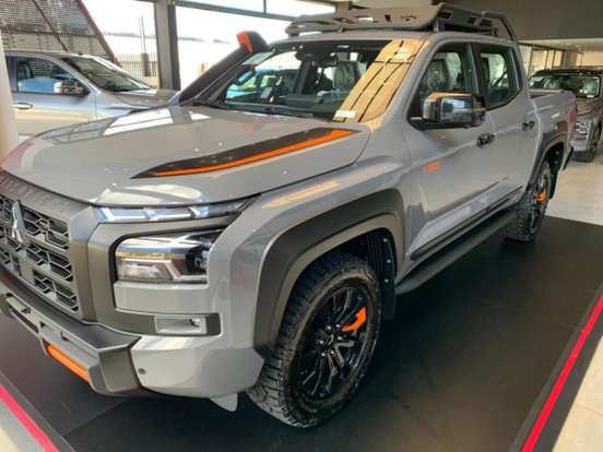 MITSUBISHI-TRITON-2.4 BITURBO DIESEL CD SERTÕES 4X4 AUTOMÁTICO MITSUBISHI-TRITON-2026