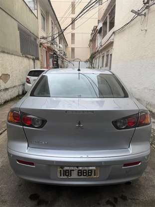 MITSUBISHI-LANCER-2.0 16V GASOLINA 4P AUTOMÁTICO MITSUBISHI-LANCER-2011