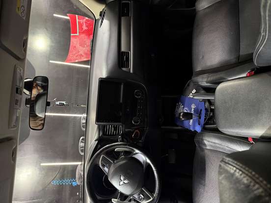 MITSUBISHI-OUTLANDER-3.0 GT 4X4 V6 24V GASOLINA 4P AUTOMÁTICO MITSUBISHI-OUTLANDER-2015