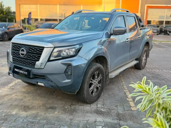 NISSAN FRONTIER 2.3 16V TURBO DIESEL XE CD 4X4 AUTOMÁTICO