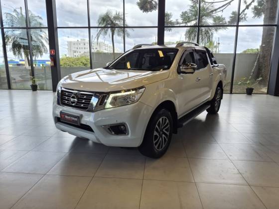 NISSAN FRONTIER 2.3 16V TURBO DIESEL LE CD 4X4 AUTOMÁTICO