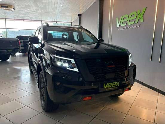 NISSAN-FRONTIER-2022