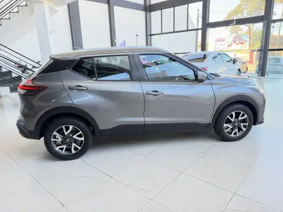NISSAN-KICKS-2022