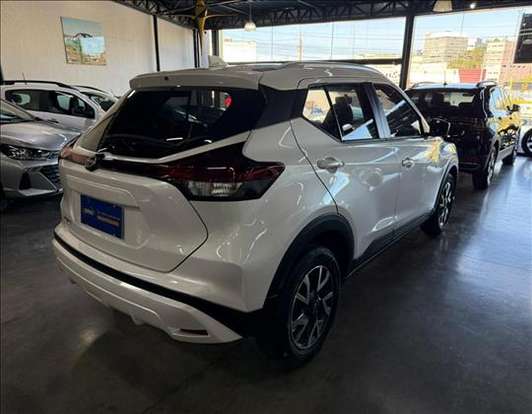 NISSAN-KICKS-2024