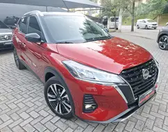 NISSAN KICKS PLAY 1.6 16V FLEXSTART SENSE XTRONIC NISSAN KICKS PLAY 1.6 16V FLEXSTART SENSE XTRONIC