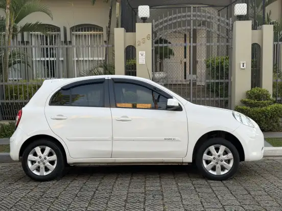 NISSAN-MARCH-2013