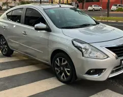 NISSAN VERSA 1.6 16V FLEXSTART SL 4P XTRONIC NISSAN VERSA 1.6 16V FLEXSTART SL 4P XTRONIC