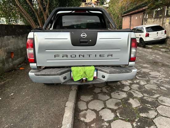 NISSAN-FRONTIER-2003