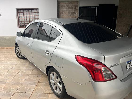 NISSAN VERSA 1.6 16V FLEX SL 4P MANUAL